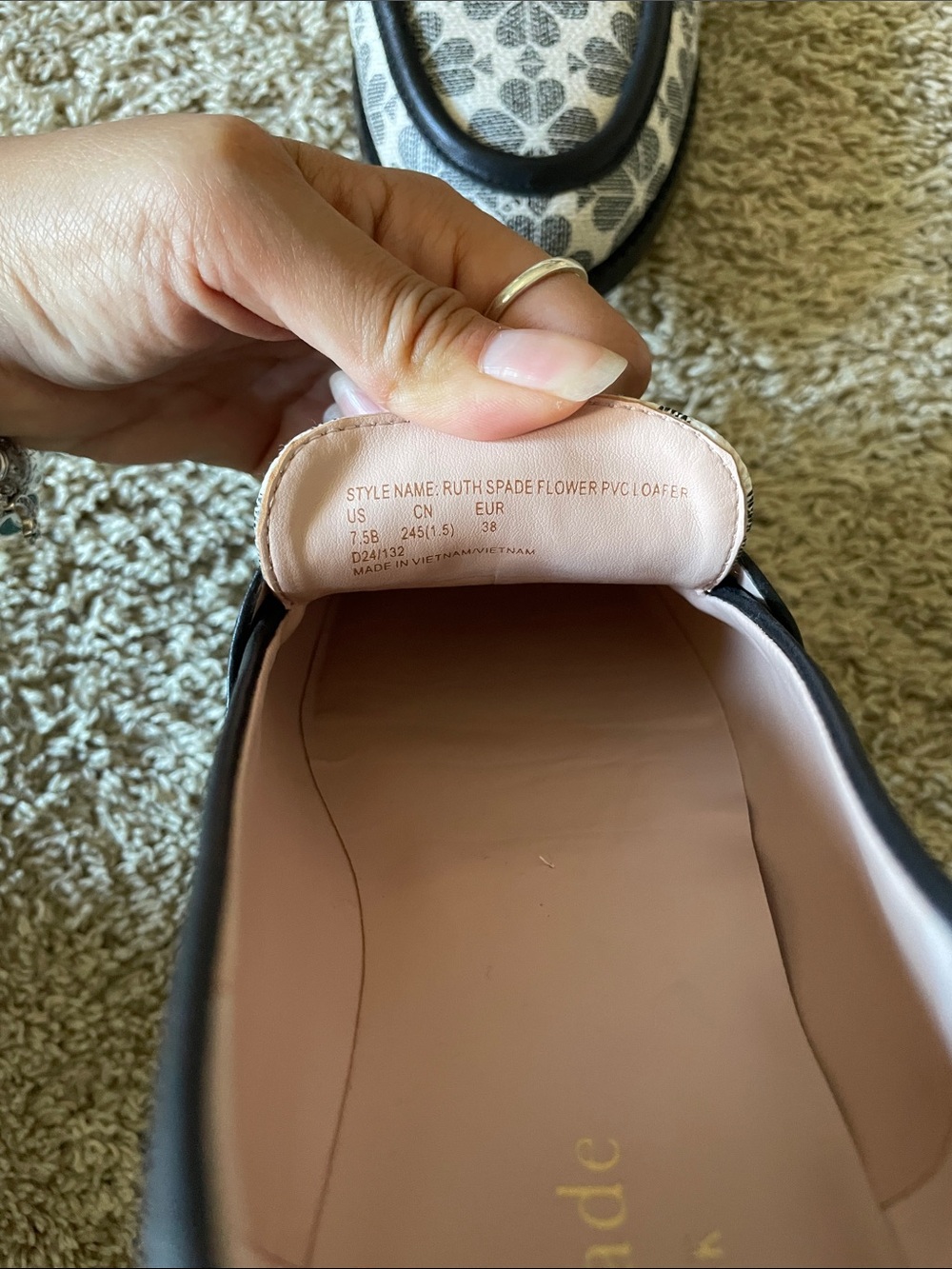 Kate Spade shoes - Picture 3 of 3